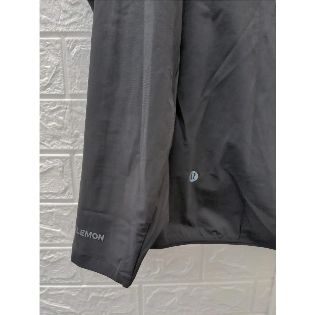 Lululemon clothing - Black 8