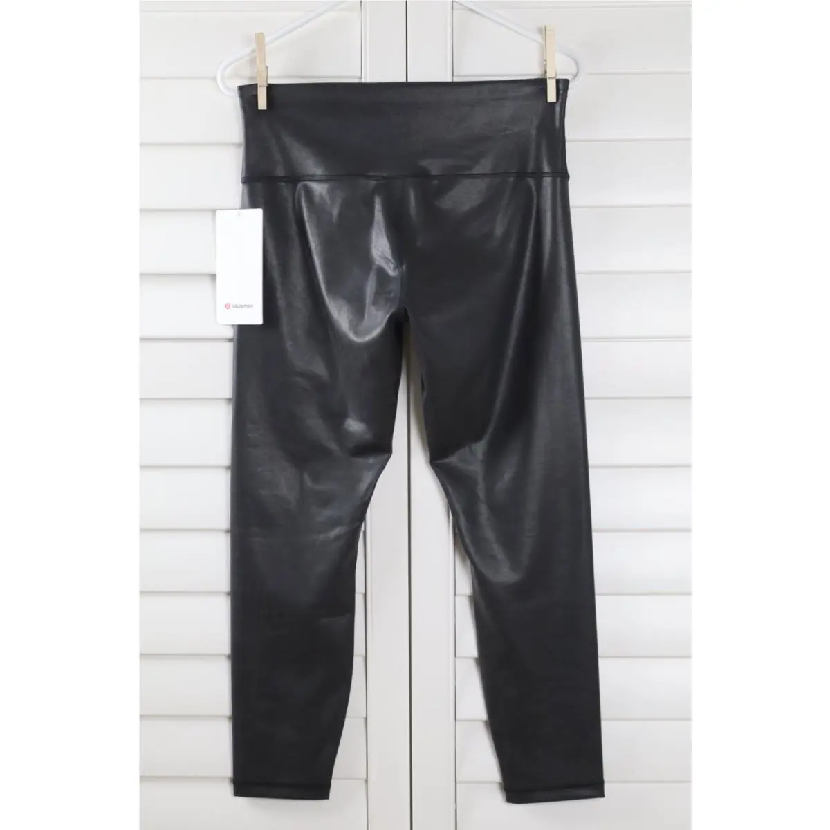 Lululemon clothing - Black 2