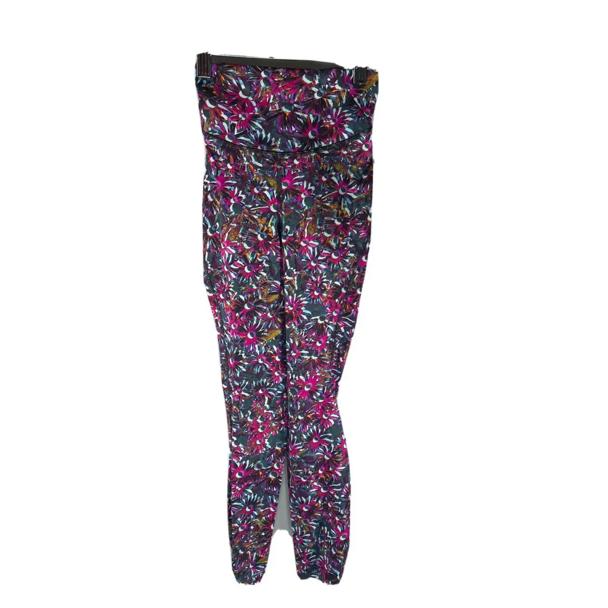 Lululemon clothing - Multicolor 3