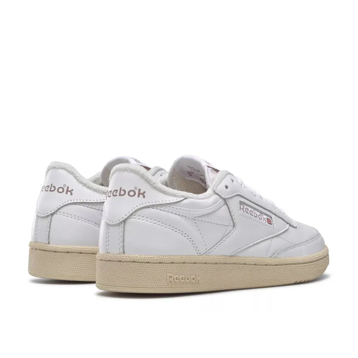 Reebok shoes - White 1