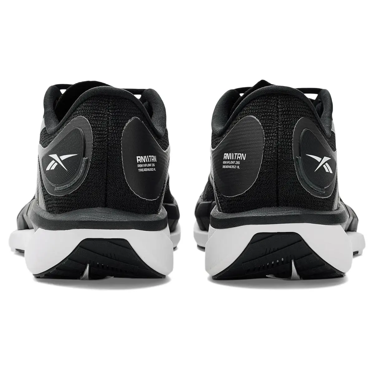 Reebok shoes - Black/White/Black 5