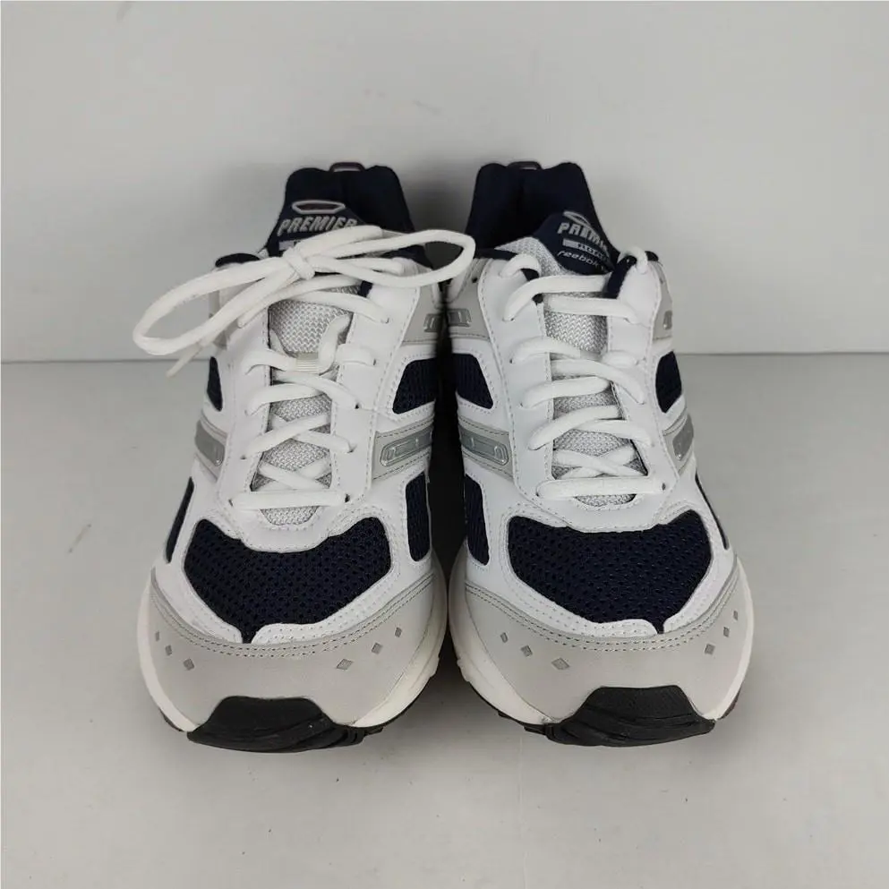 Reebok shoes - White 4