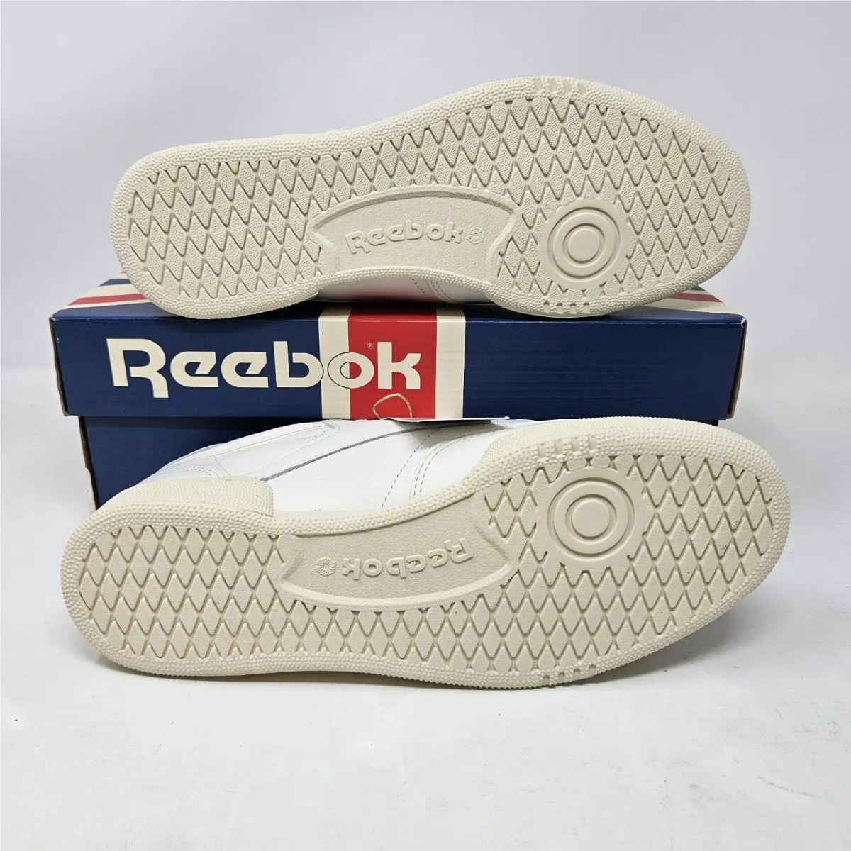 Reebok shoes - Club C - Club - GX3680 - Vintage Chalk / Alabas (UPC: 195734127403) 1