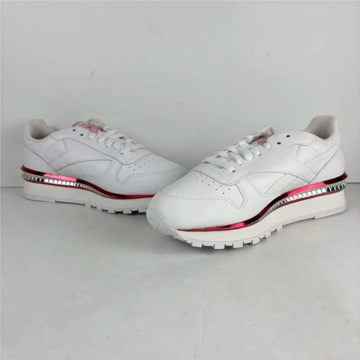 Reebok shoes - White 1