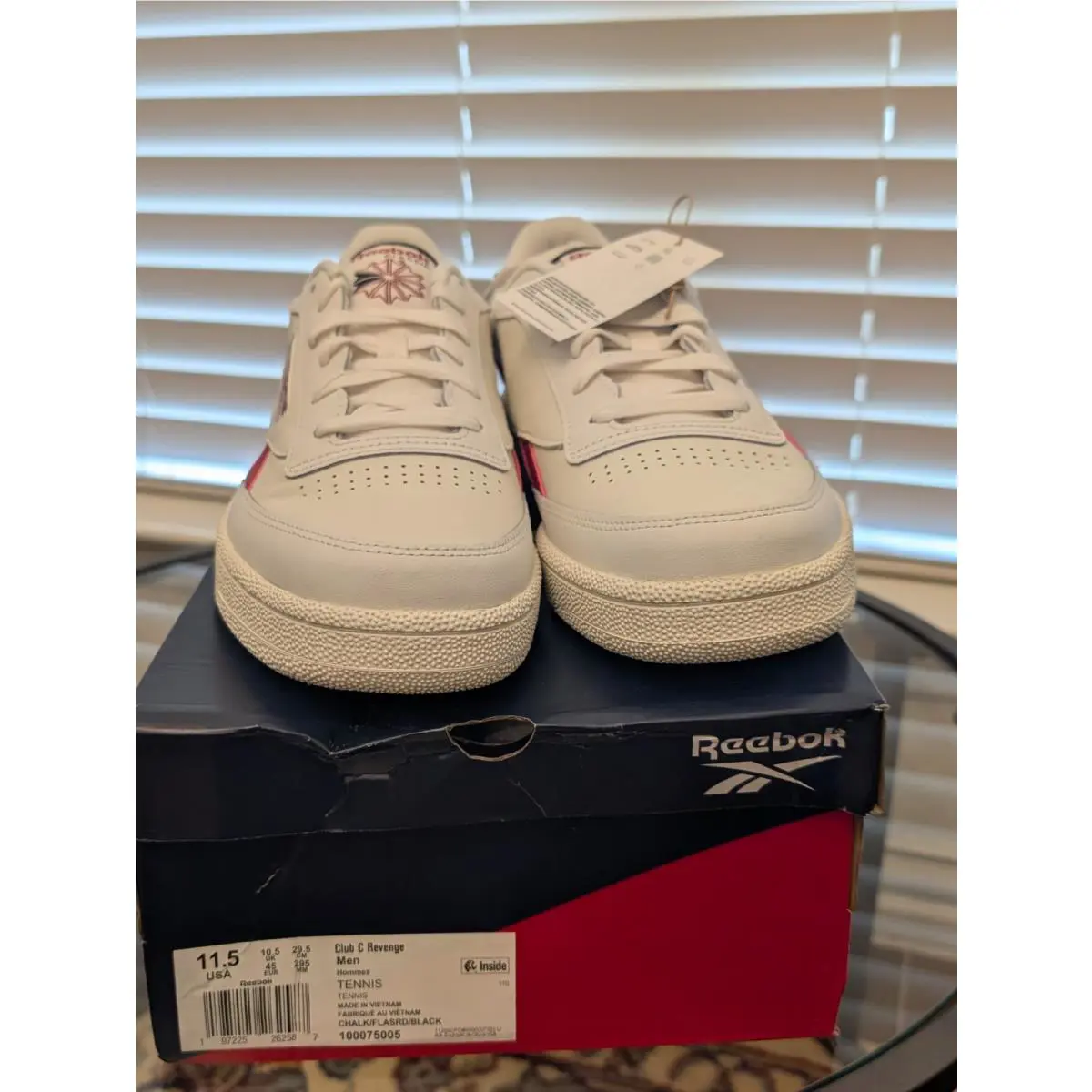 Reebok shoes - Reebok Club C Revenge - Club Revenge - 100075005 - CHALK/FLASRD/BLACK 0