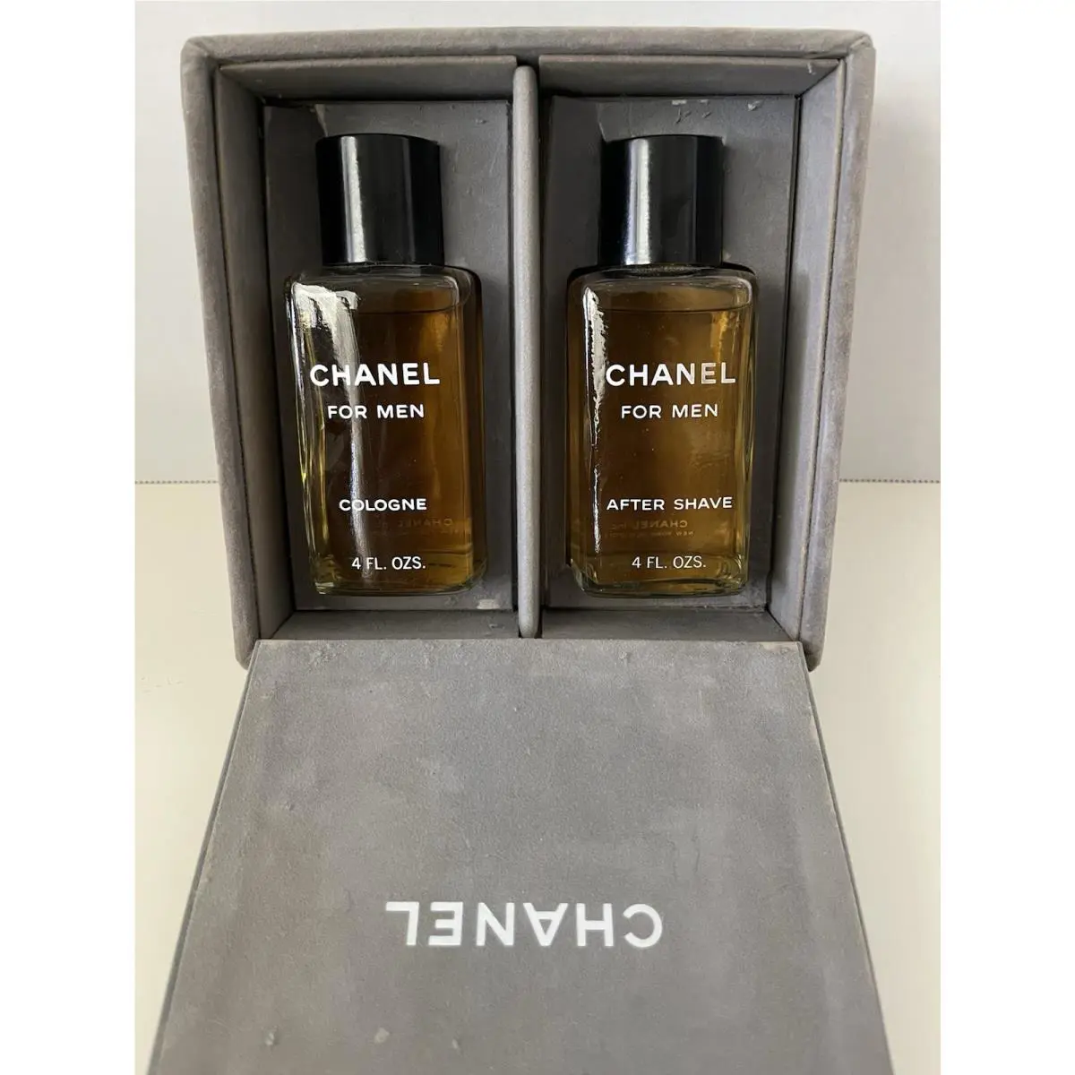 Vintage Chanel For Men Cologne Splash 4.0 Oz. Aftershave W/suede Case