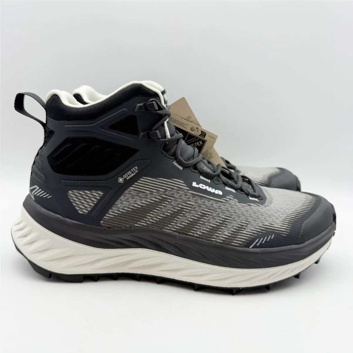 Lowa Womens Fortux Gtx QC Ws Trail Running Sneaker US 7 EU 39 Black White WP