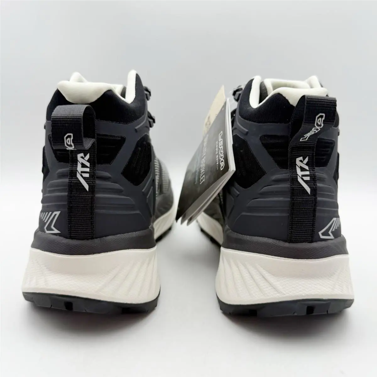 Lowa shoes - Black (UPC: 197827023906) 5