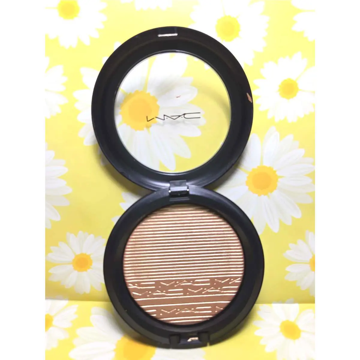 Mac Extra Dimension Skinfinish Highlighter Full Size OH Darling
