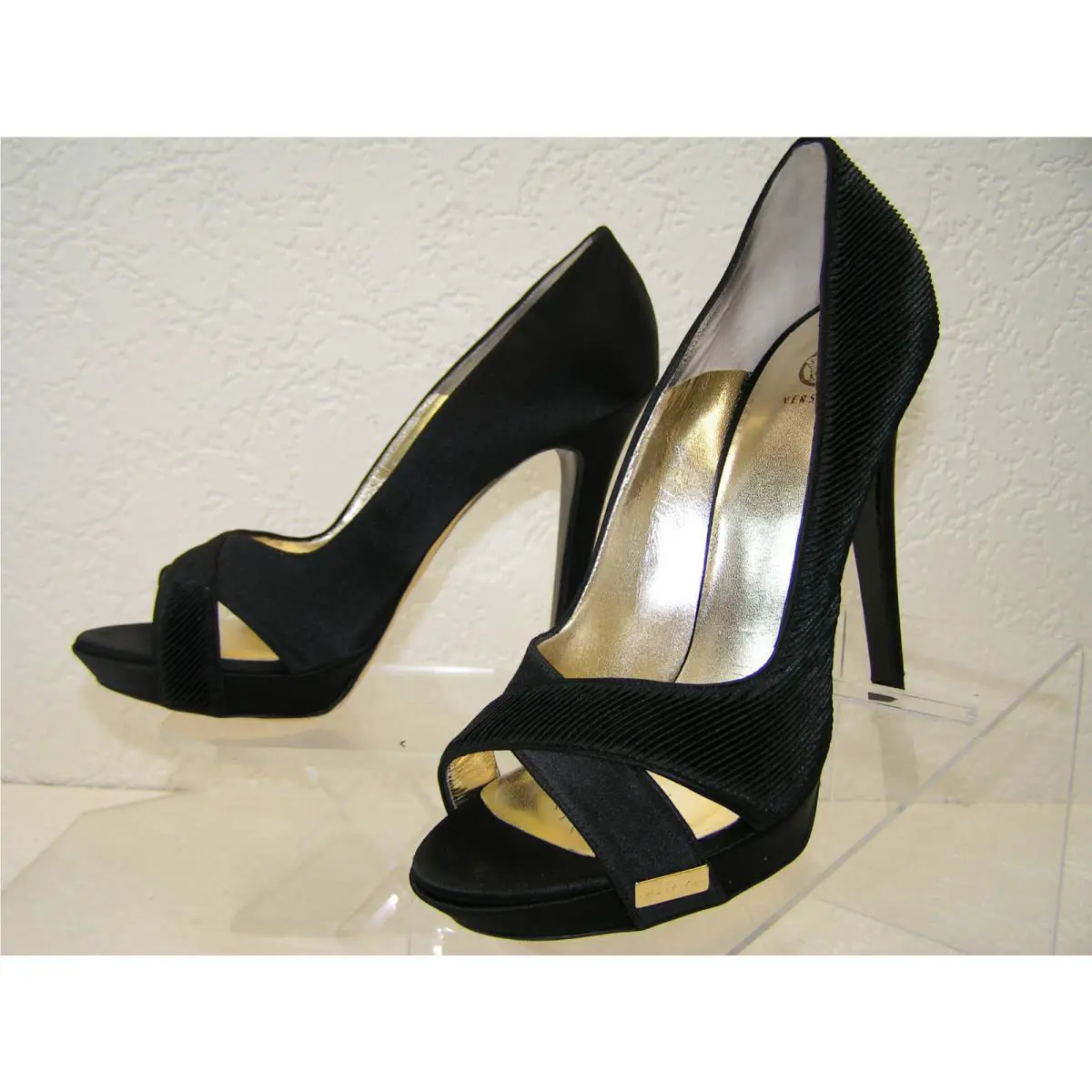Black Velour Plisse Evening Dress Platform Pumps 39.5 9.5 by Versace