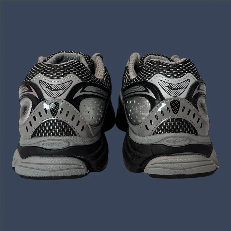 Saucony shoes - Apparel & Accessories,saucony saucony kids omni 9 kids sneakers 5