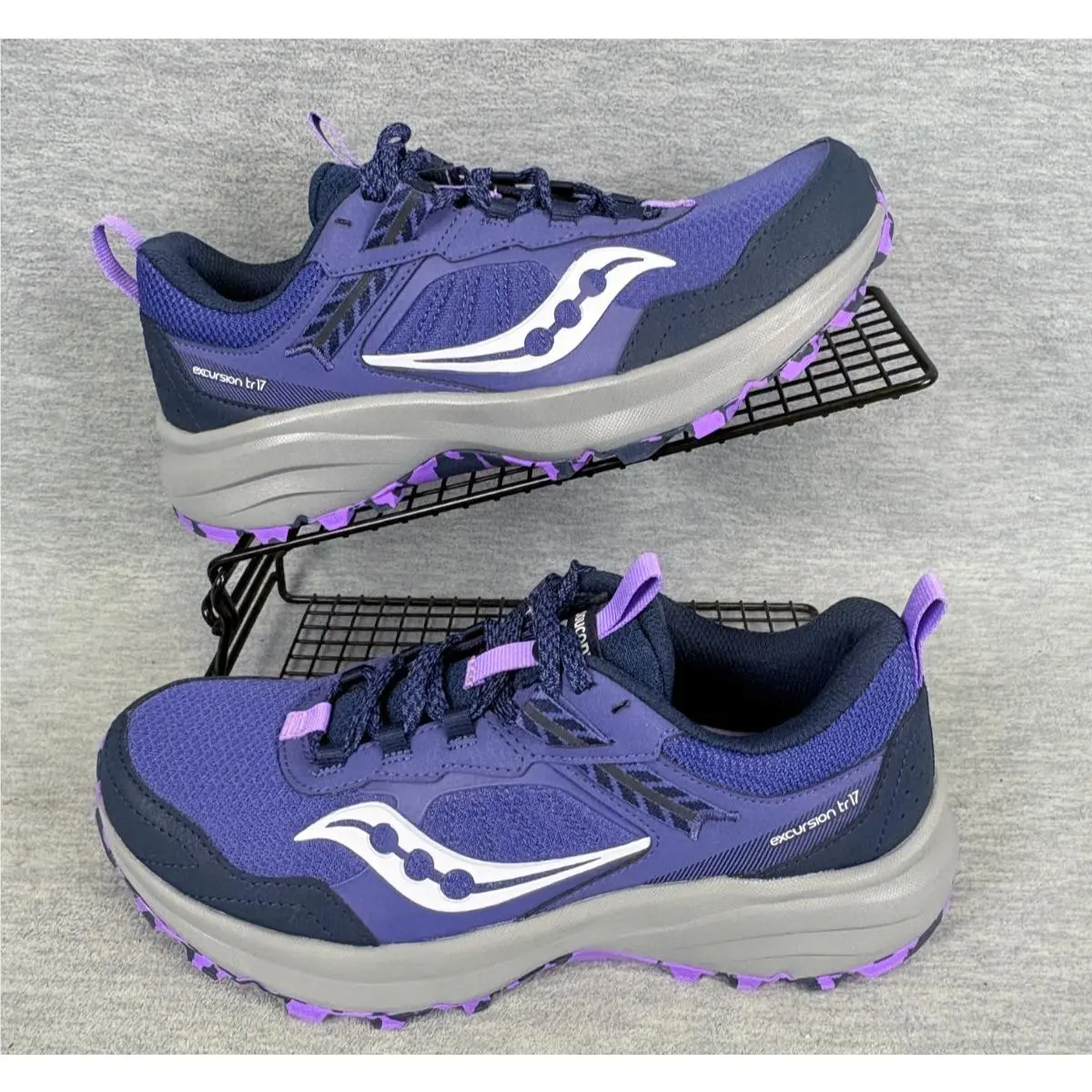 Saucony Excursion TR17 Trail Running Sneakers Womens 9.5 M Marine Blue Purple
