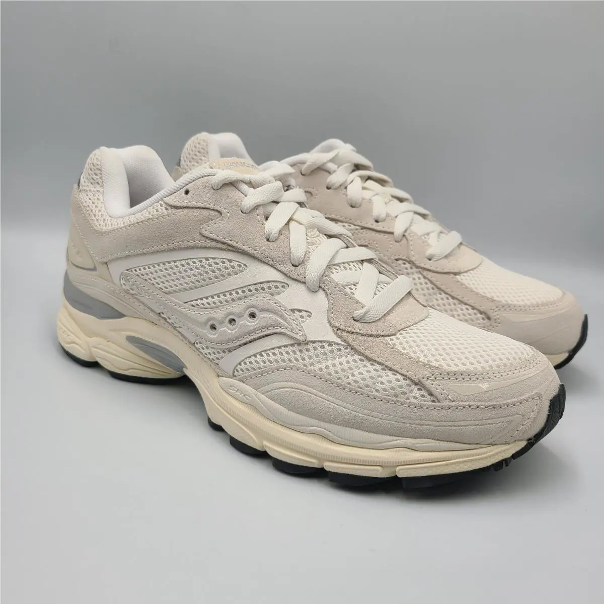 Saucony shoes - Saucony ProGrid Omni 9 Premium - S70740-11 - White 1