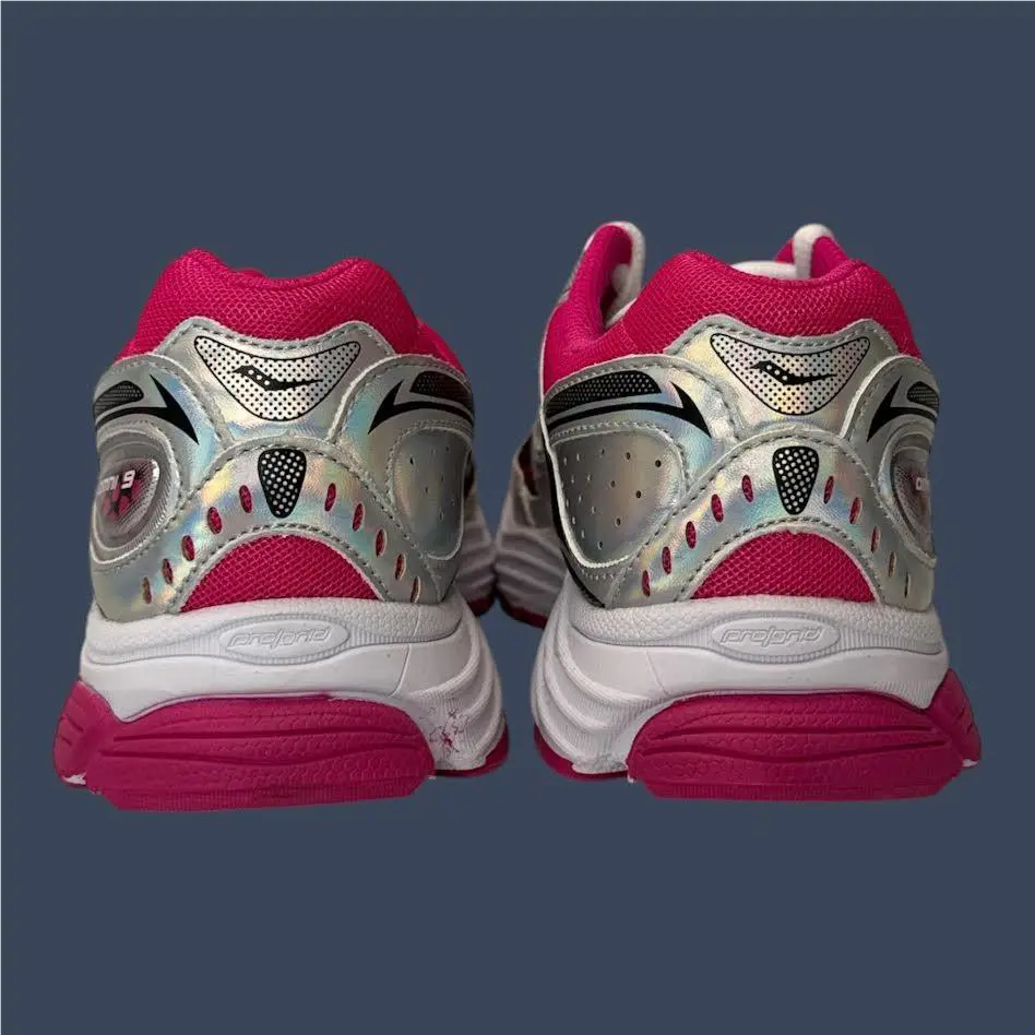 Saucony shoes - Saucony Omni 9 KDZ Kids Fuchsia/Iridescent Size 6M – SY268189 (UPC: 196562779543) 2