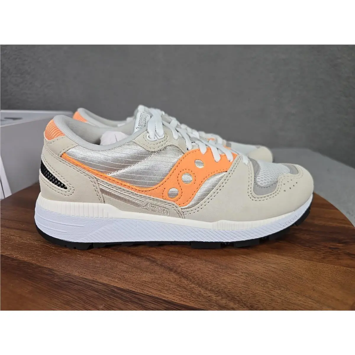 Saucony shoes - Saucony Originals - Originals - S70437-44 - Ivory 1