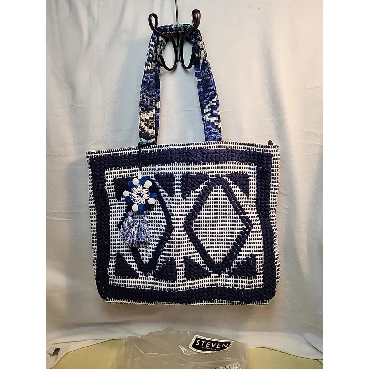 Steven by Steve Madden Zita Tassel Large Tote / Beach Bag Navy White