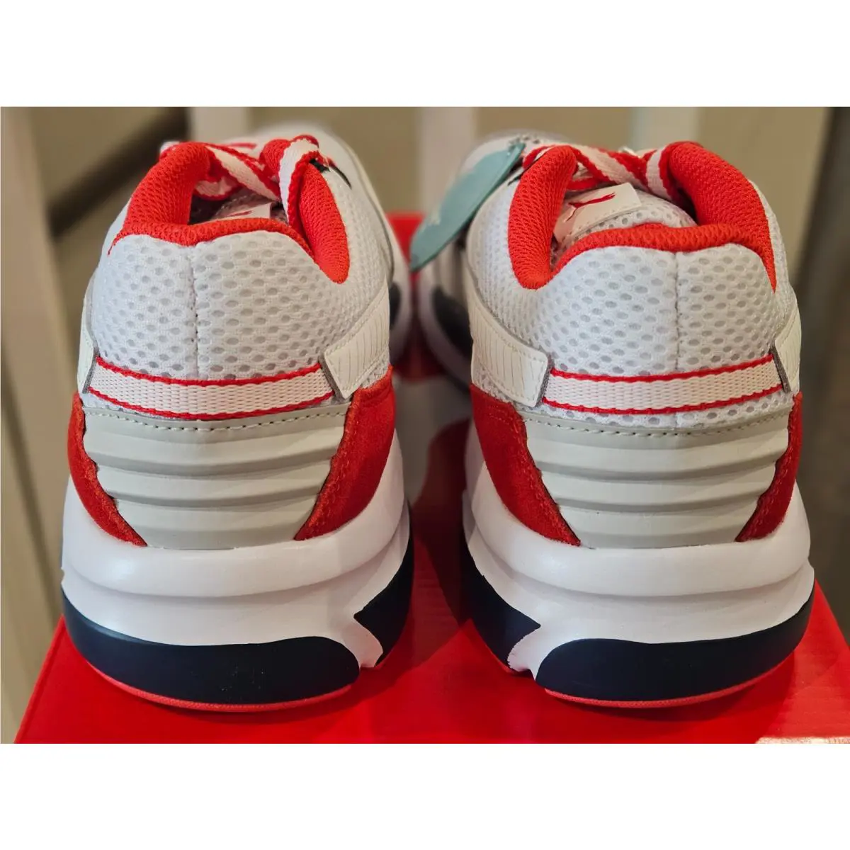 Puma shoes - PUMA Future - Future - 36950203 - Puma White / Peacoat / Red 4