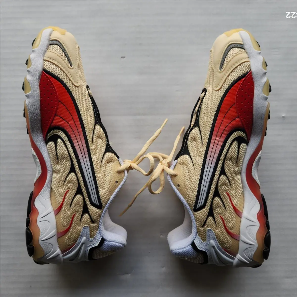 Puma shoes - PUMA Inhale - Inhale - Beige, Red and Black 2
