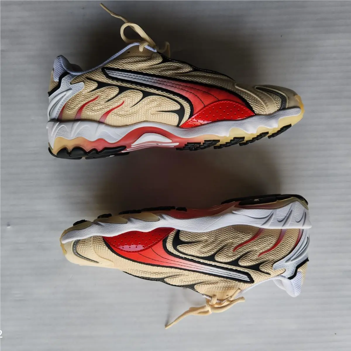 Puma shoes - PUMA Inhale - Inhale - Beige, Red and Black 4