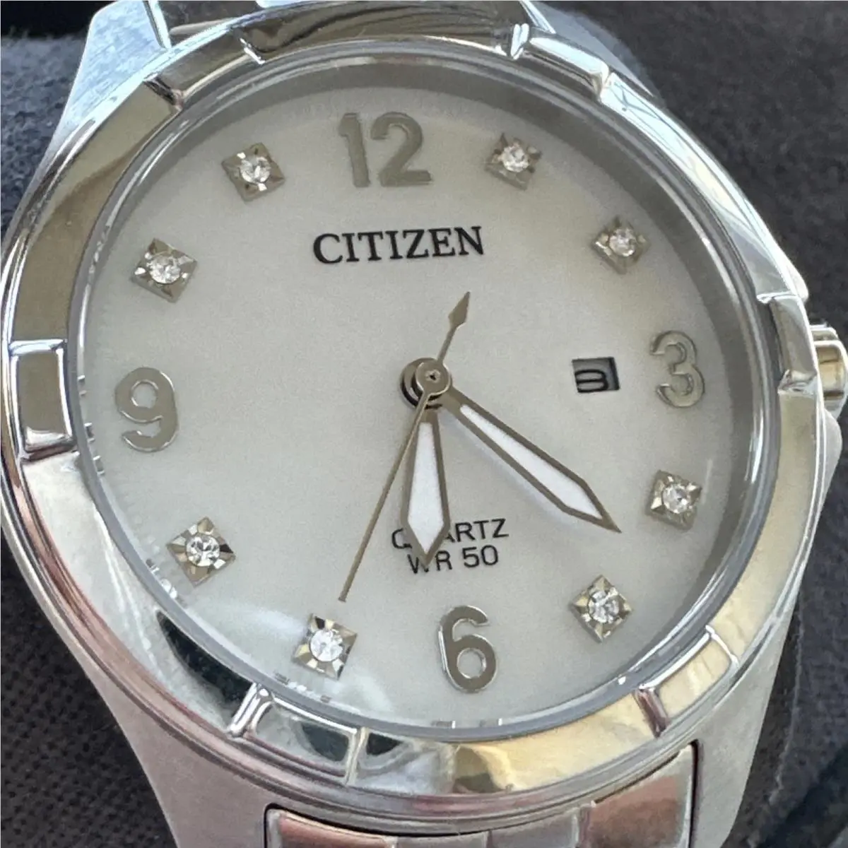 Citizen Womens Quartz Classic Date Silver Stainless Steel Watch 32 MM EU6080-58D - Dial: White, Band: Silver, Bezel: Silver
