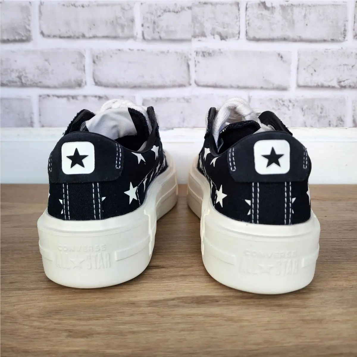 Converse shoes - Chuck Taylor All Star Cruise Low - A15497C - Black (UPC: 194435751245) 2