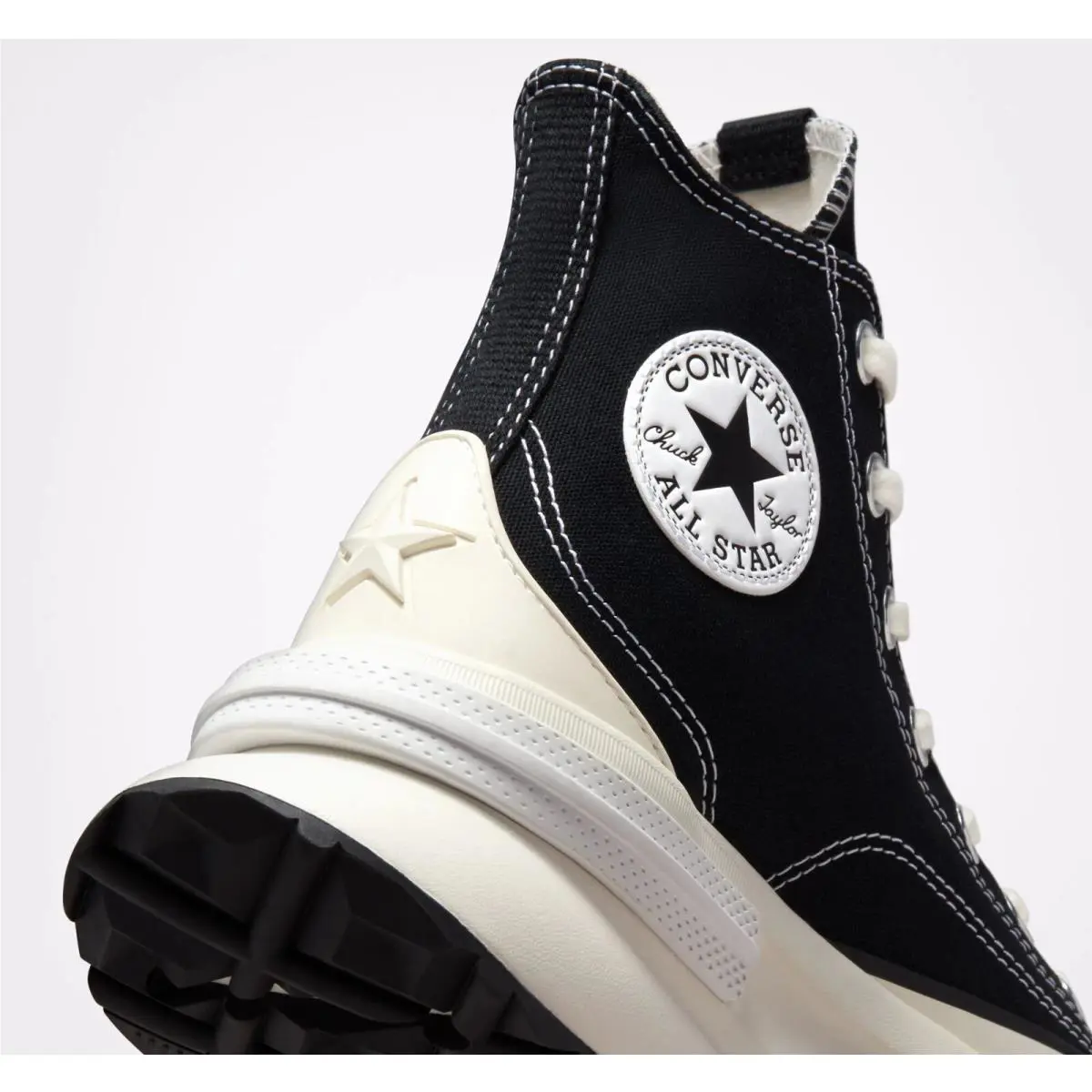 Converse shoes - Black/White 2