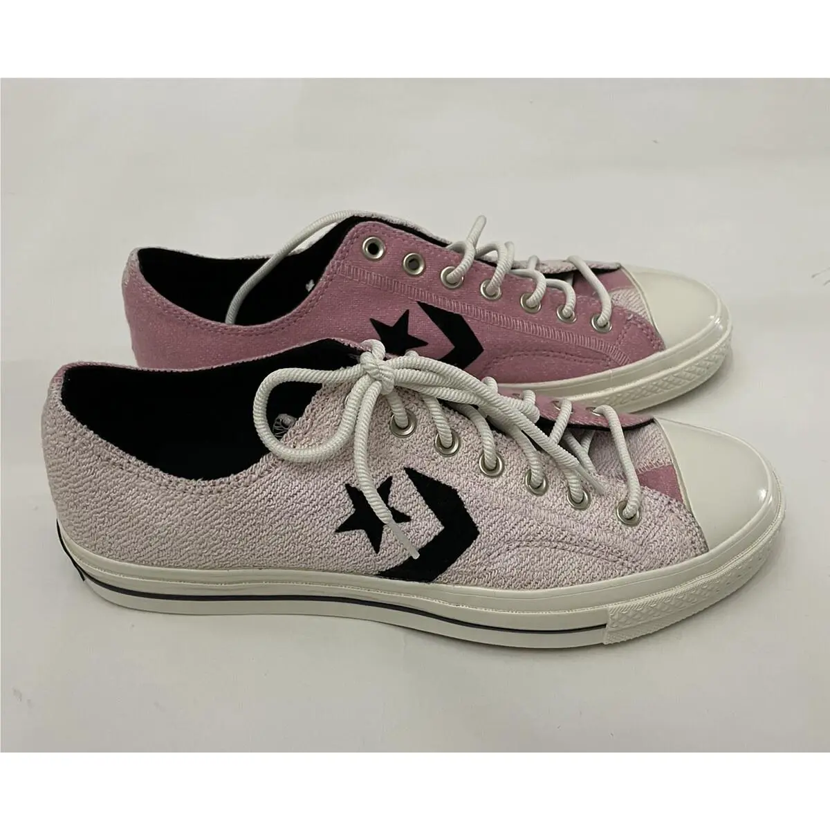 Converse shoes - Pink 1