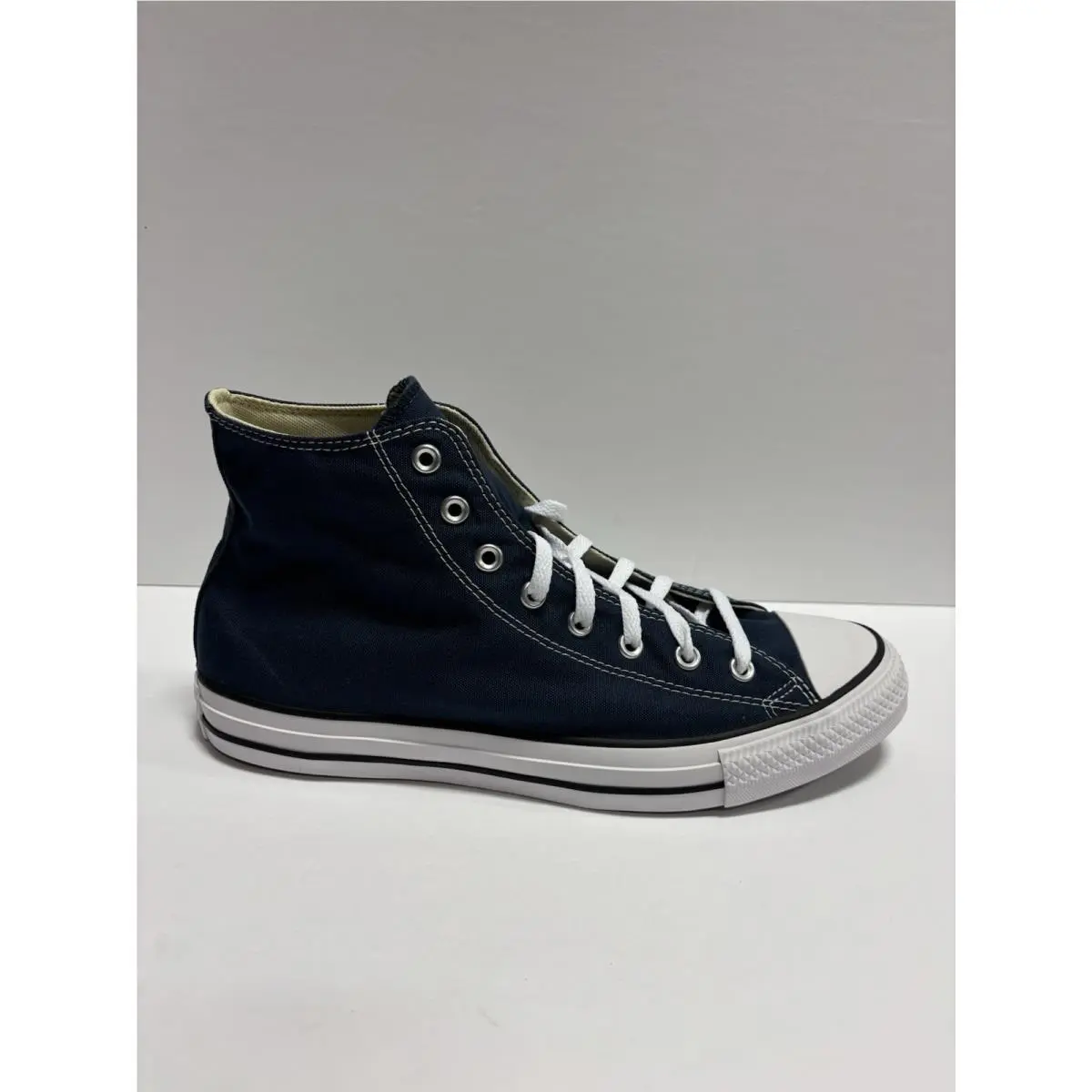 Converse Men’s Chuck Taylor All Star Canvas High Top Sneakers Size 12 M