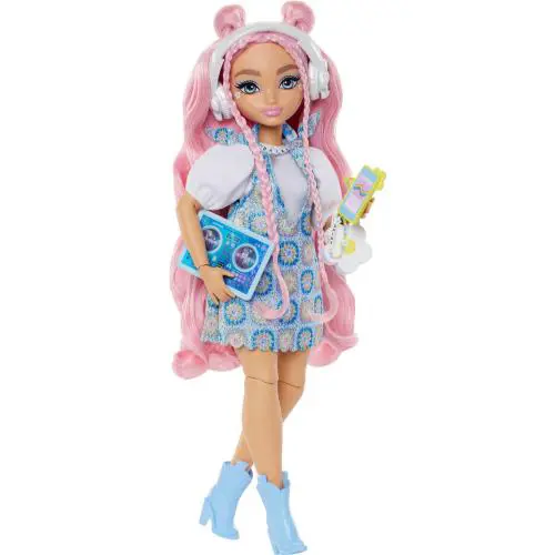 Barbie Dream Besties Doll and Accessories Daisy Jean Posable Fashion Doll with