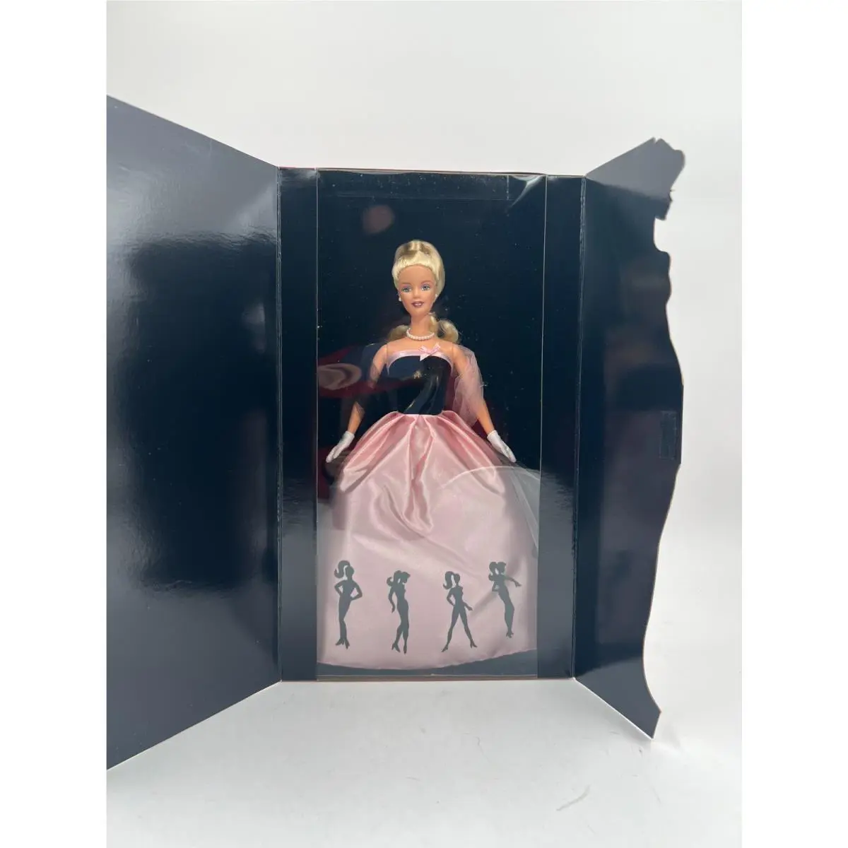 Vintage 2000 Barbie Timeless Silhouette 29050 Matell Nrfb