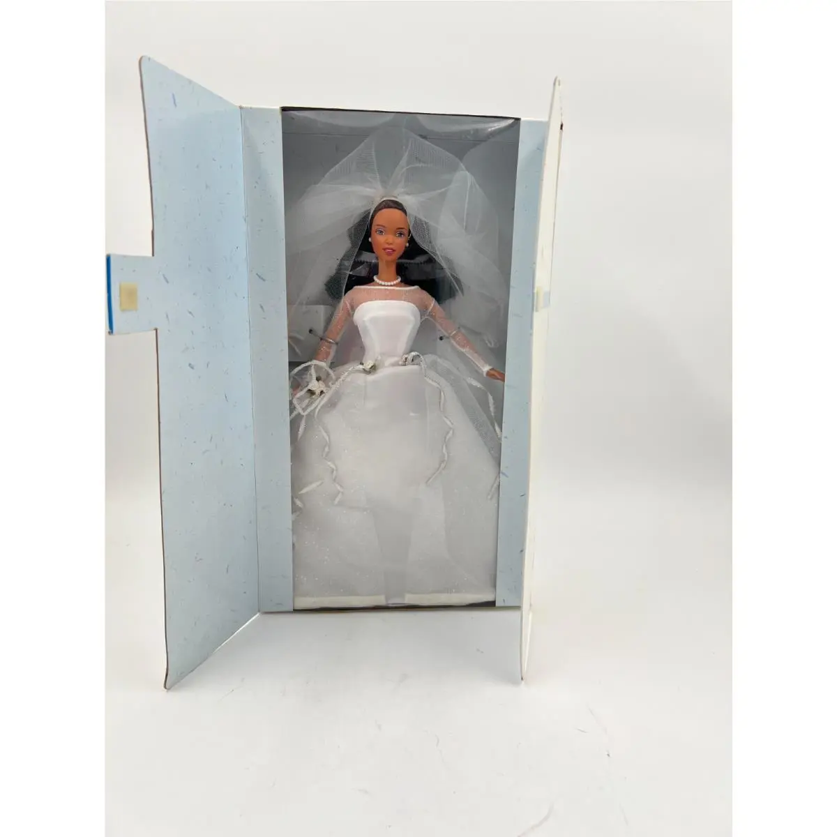 Mattel Barbie 1999 Blushing Bride Doll