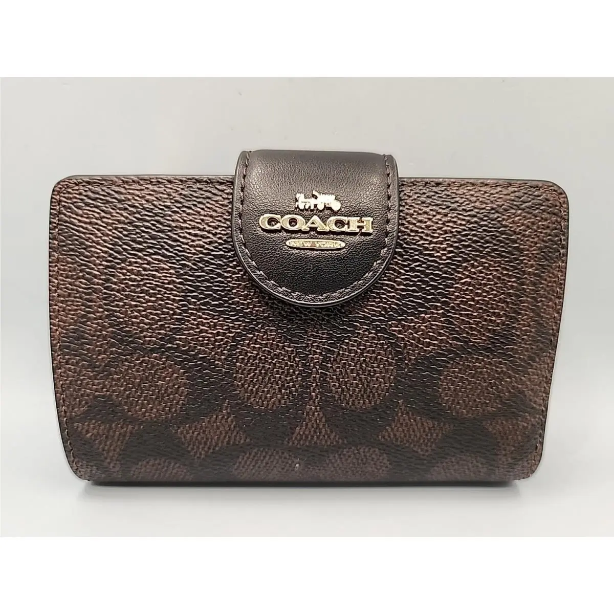 Coach Medium Corner Zip Wallet in Signature Canvas - Gold Walnut