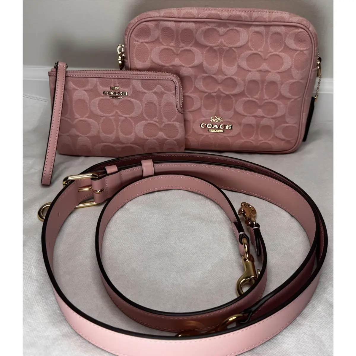 Carey Shoulder/crossbody Bag In Signature Denim Powder Pink CER69 Wristlet by Coach
