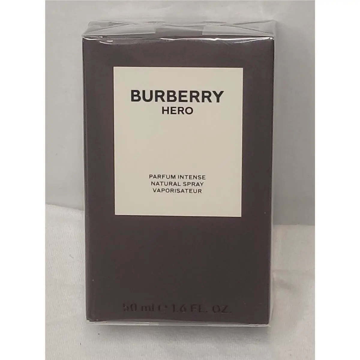 Burberry Hero Parfum Intense Natural Spray 50ml / 1.6 Fl Oz