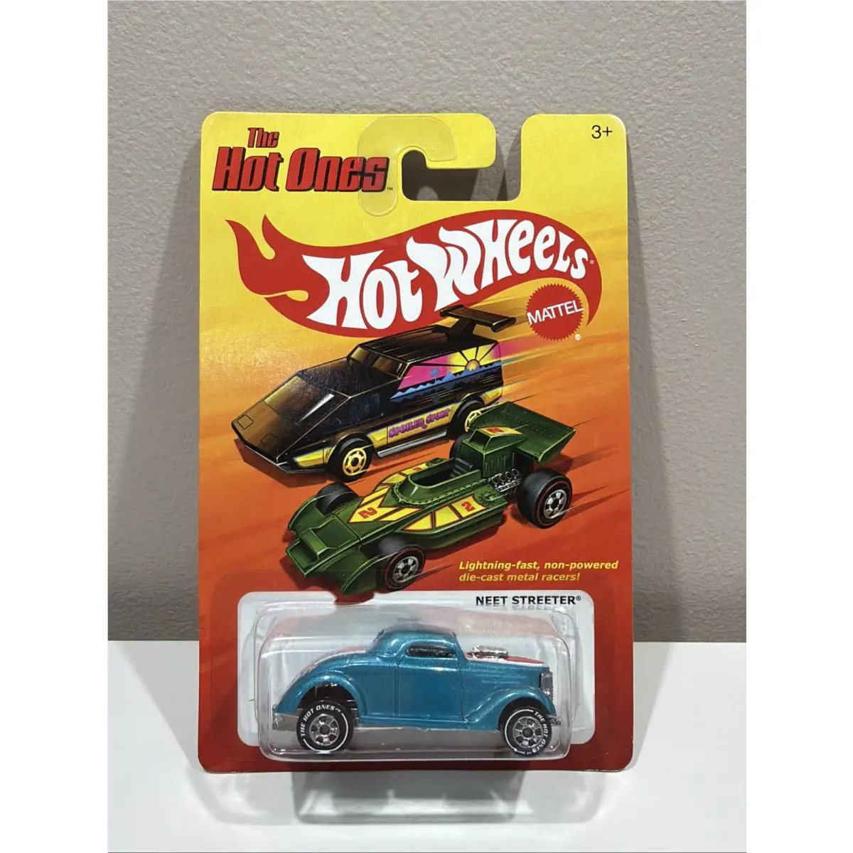 Hot Wheels The Hot Ones Chase Whiteline Neet Streeter Metallic Teal Blue J22