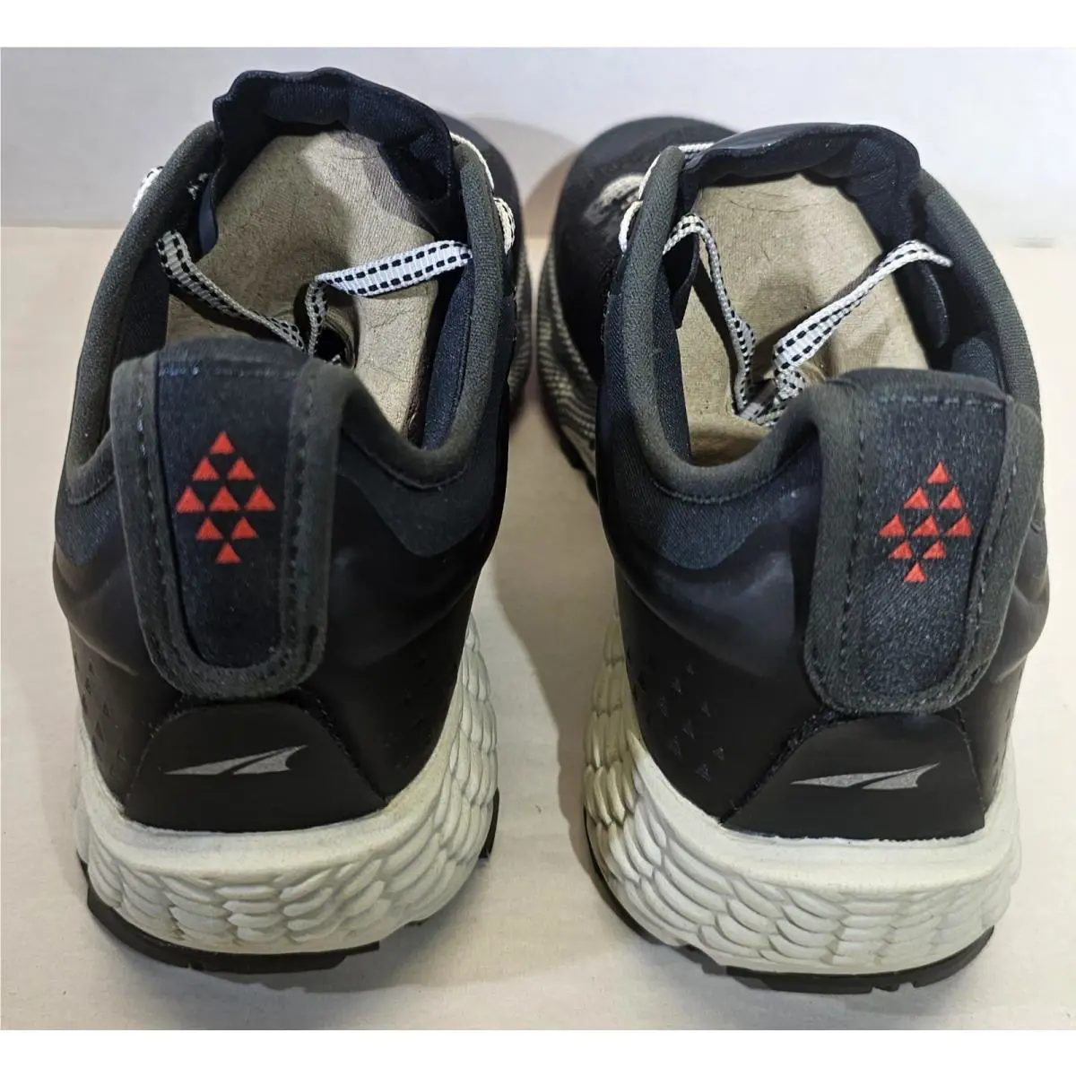 Altra shoes - Altra Timp 4 - Timp - AL0A547J000 - Black/Red Colorway 17