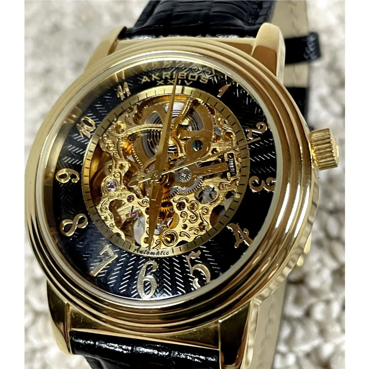 Akribos Xxiv Mens Watch Automatic Gold Tone 50 m W/r 20 Jewels