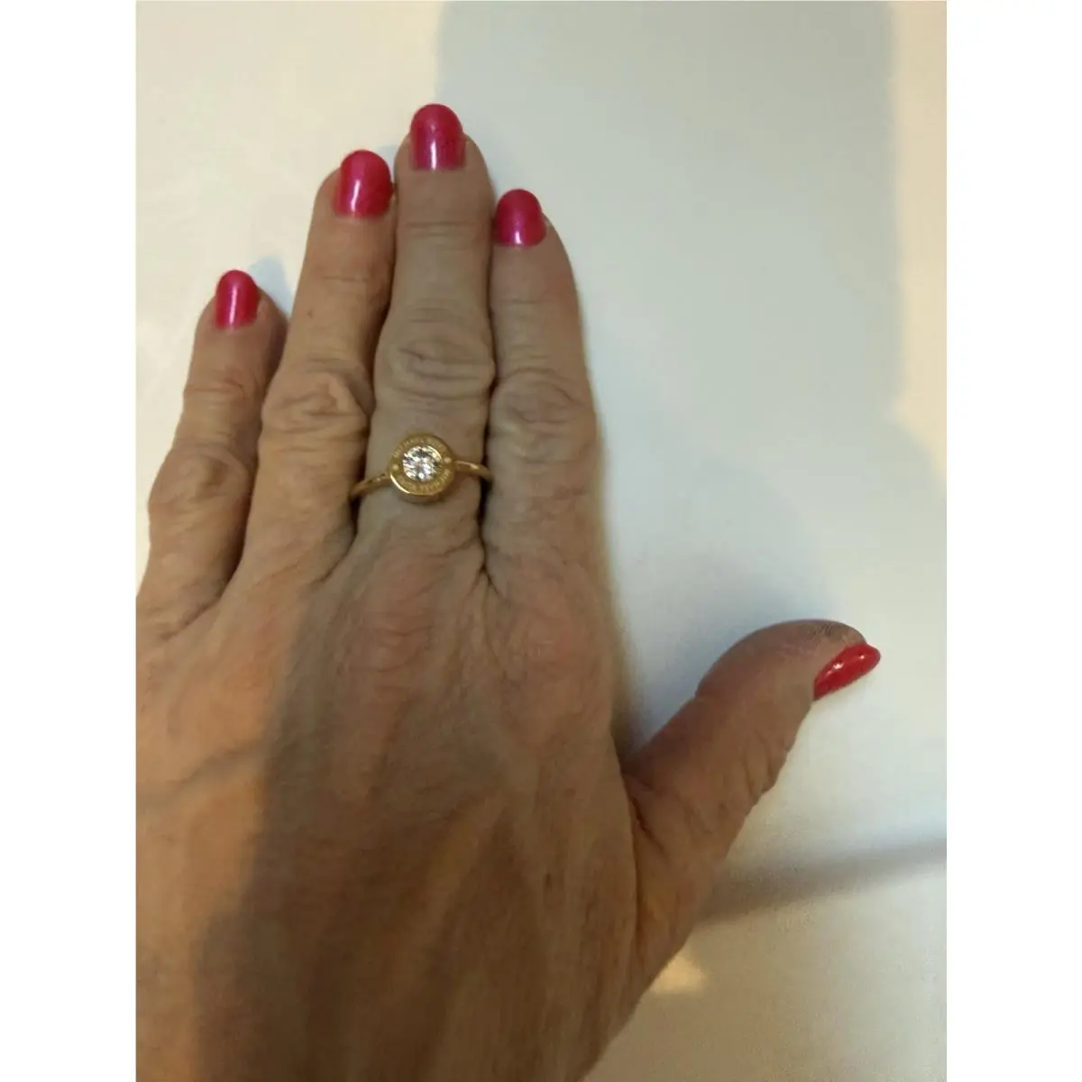 Michael Kors Gold Tone Solitaire Ring Crystal Center Size 8