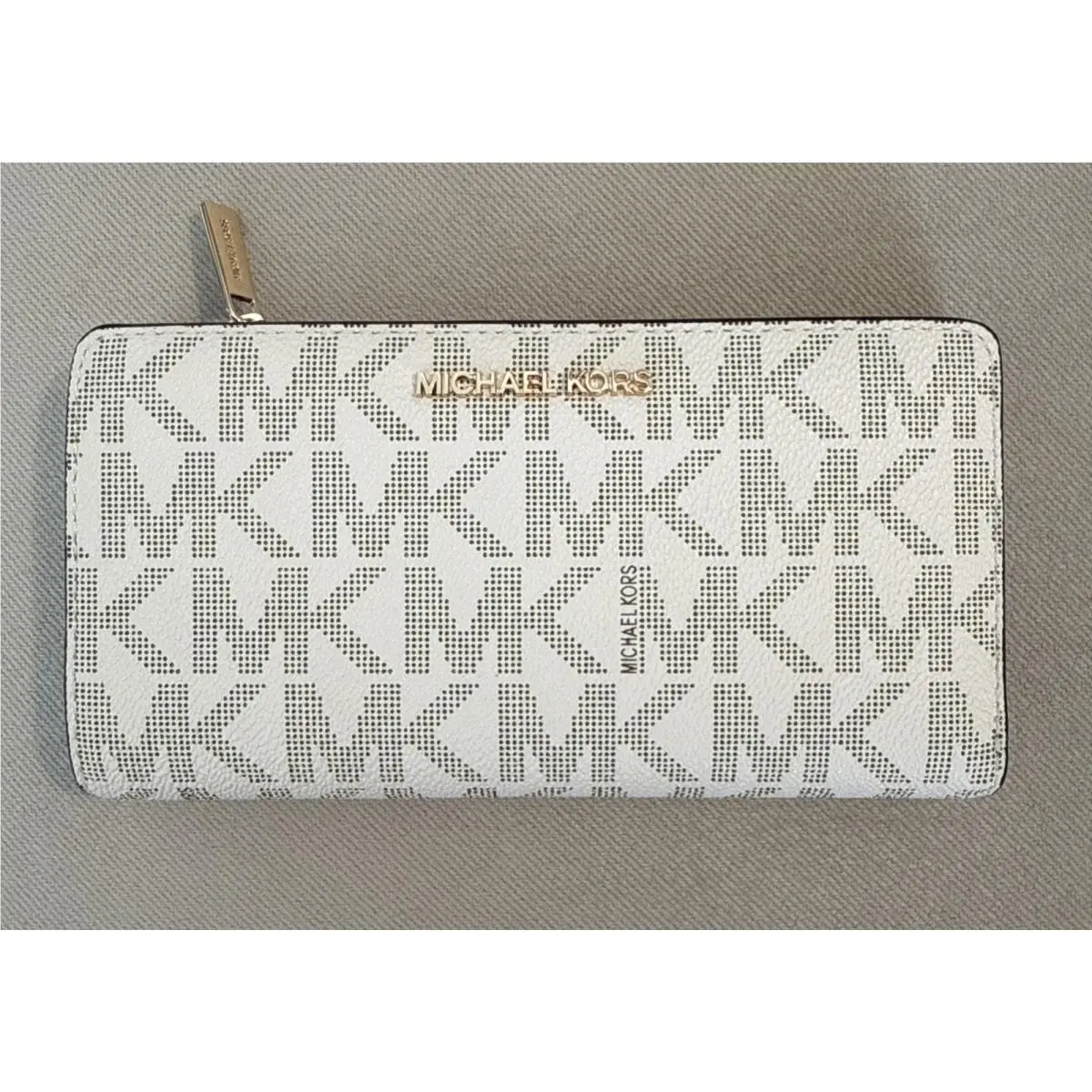 Michael Kors Jet Set Large TZ Continental Wallet NWT$168