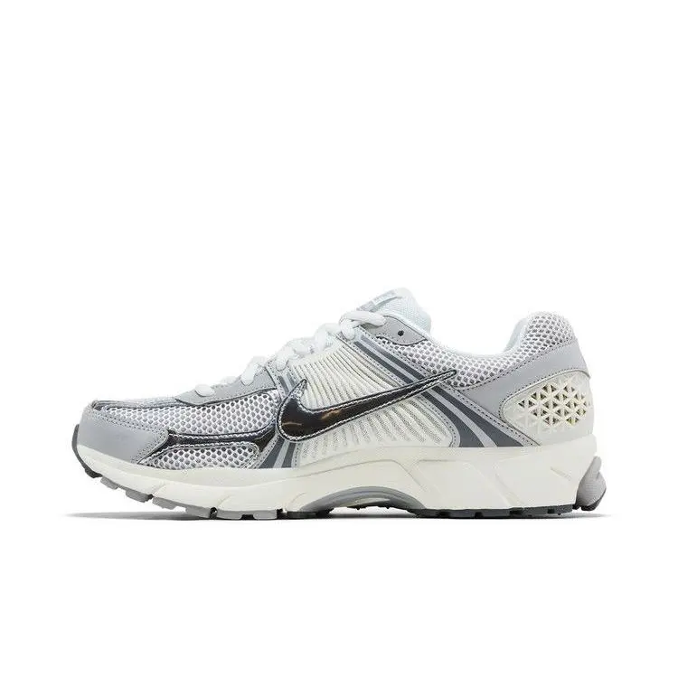 Nike shoes - IM2219121 - IM2219 121 - Summit White/Light Smoke Grey/Smoke Grey/Metallic Silver 1