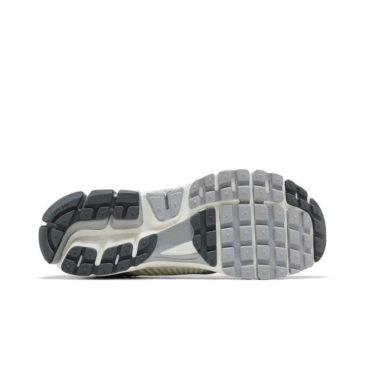 Nike shoes - IM2219121 - IM2219 121 - Summit White/Light Smoke Grey/Smoke Grey/Metallic Silver 10
