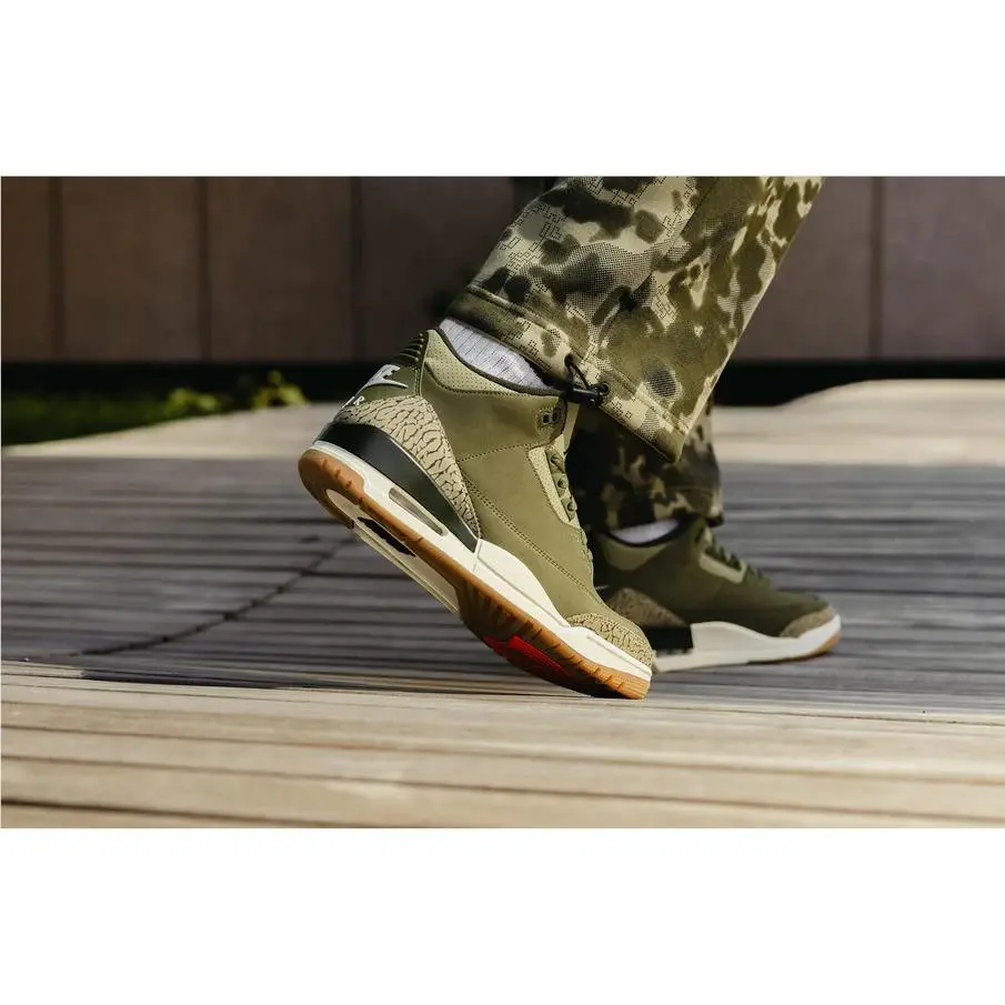 Nike shoes - Air Jordan 3 - Air - DN3707-202 - Green 32