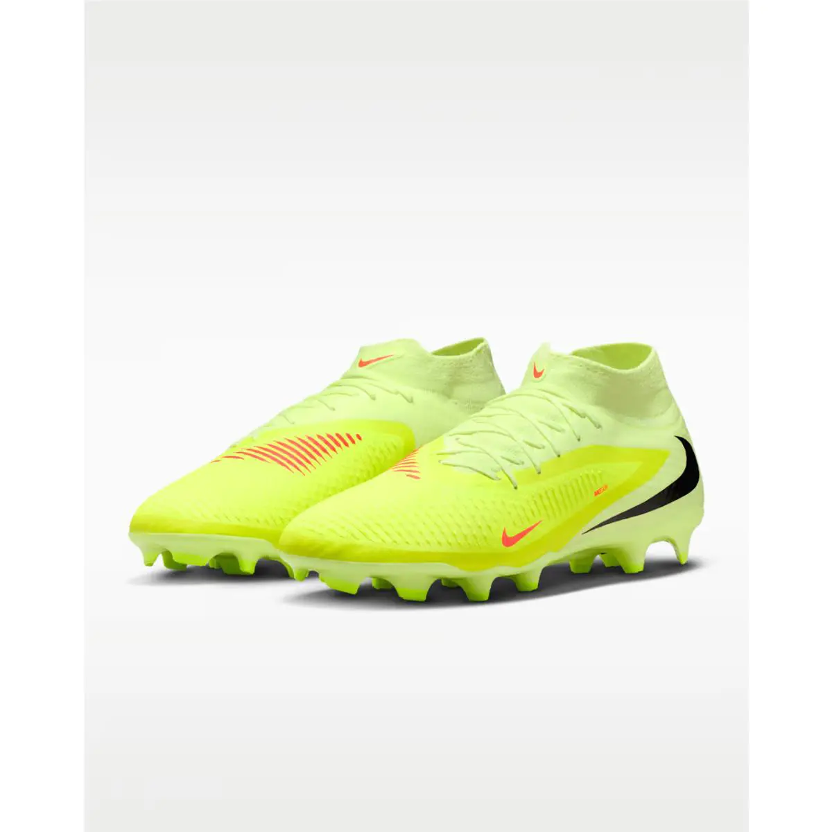 Nike shoes - Hyper Crimson/Limelight/Black 4
