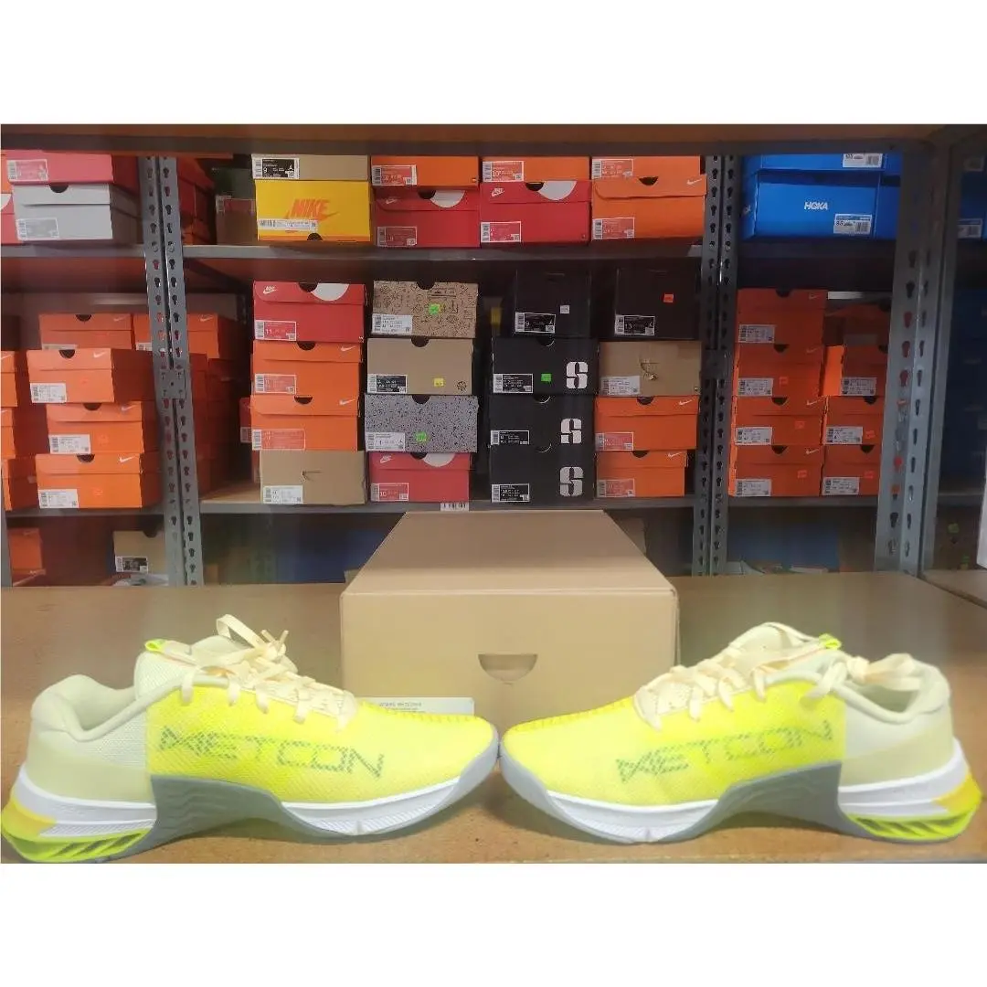 Nike shoes - Nike Metcon 8 - Metcon - DO9327 801 - Citron Tint LT Smoke Grey, Women`s: Citron Tint LT Smoke Grey 6