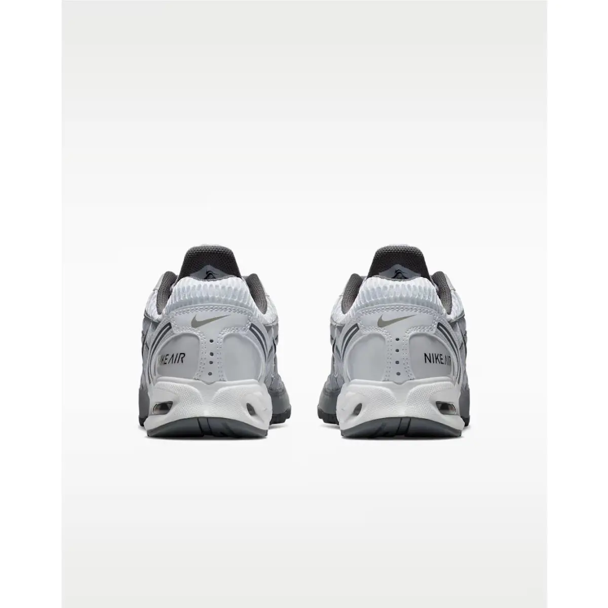 Nike shoes - Grey/White 3