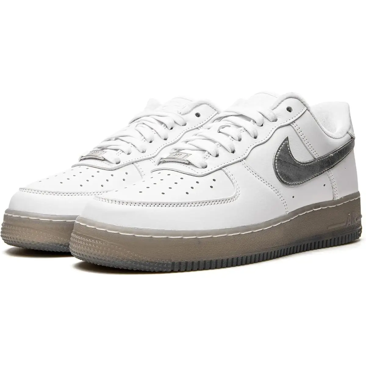 Nike shoes - DX3945 100 - DX3945 100 - White/Metallic Silver 0