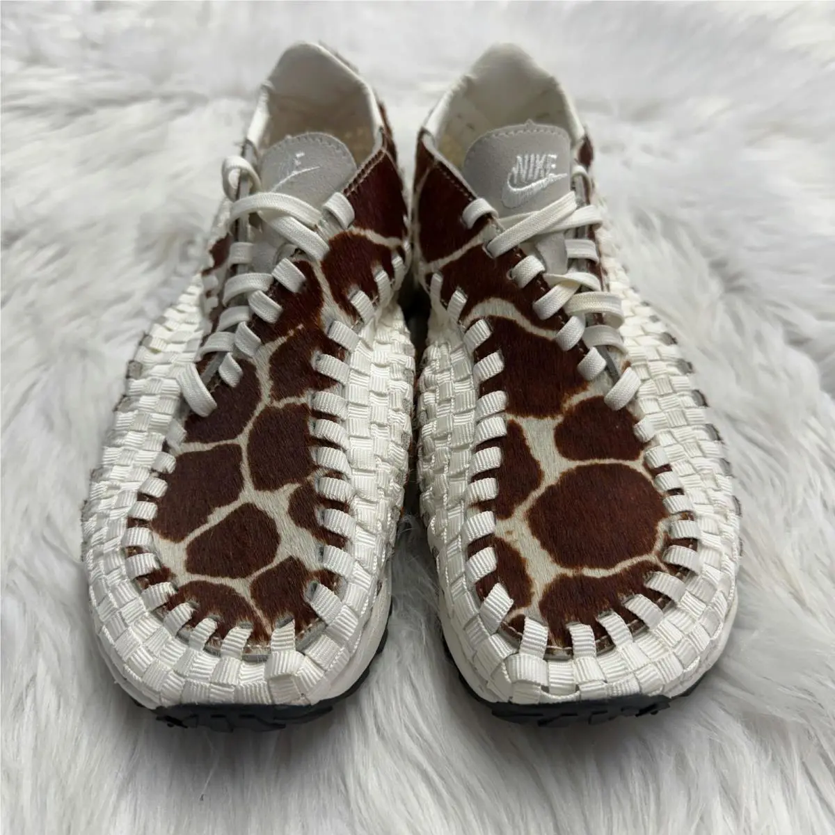Nike shoes - Air Footscape Woven Cow Print - FB1959-100 - White 2