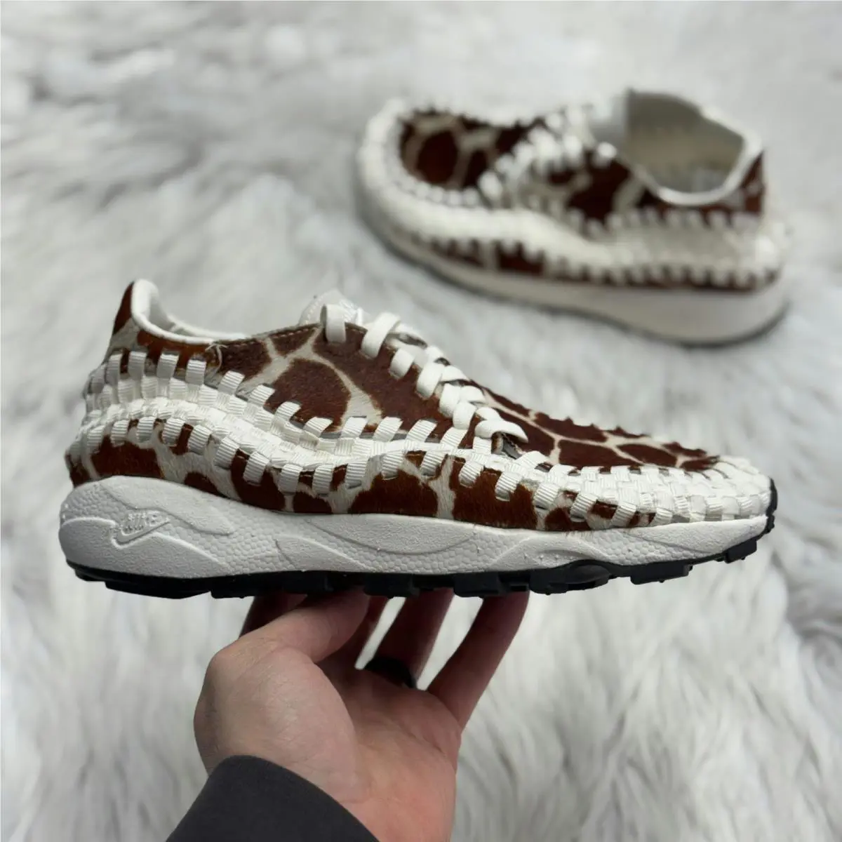 Nike shoes - Air Footscape Woven Cow Print - FB1959-100 - White 4