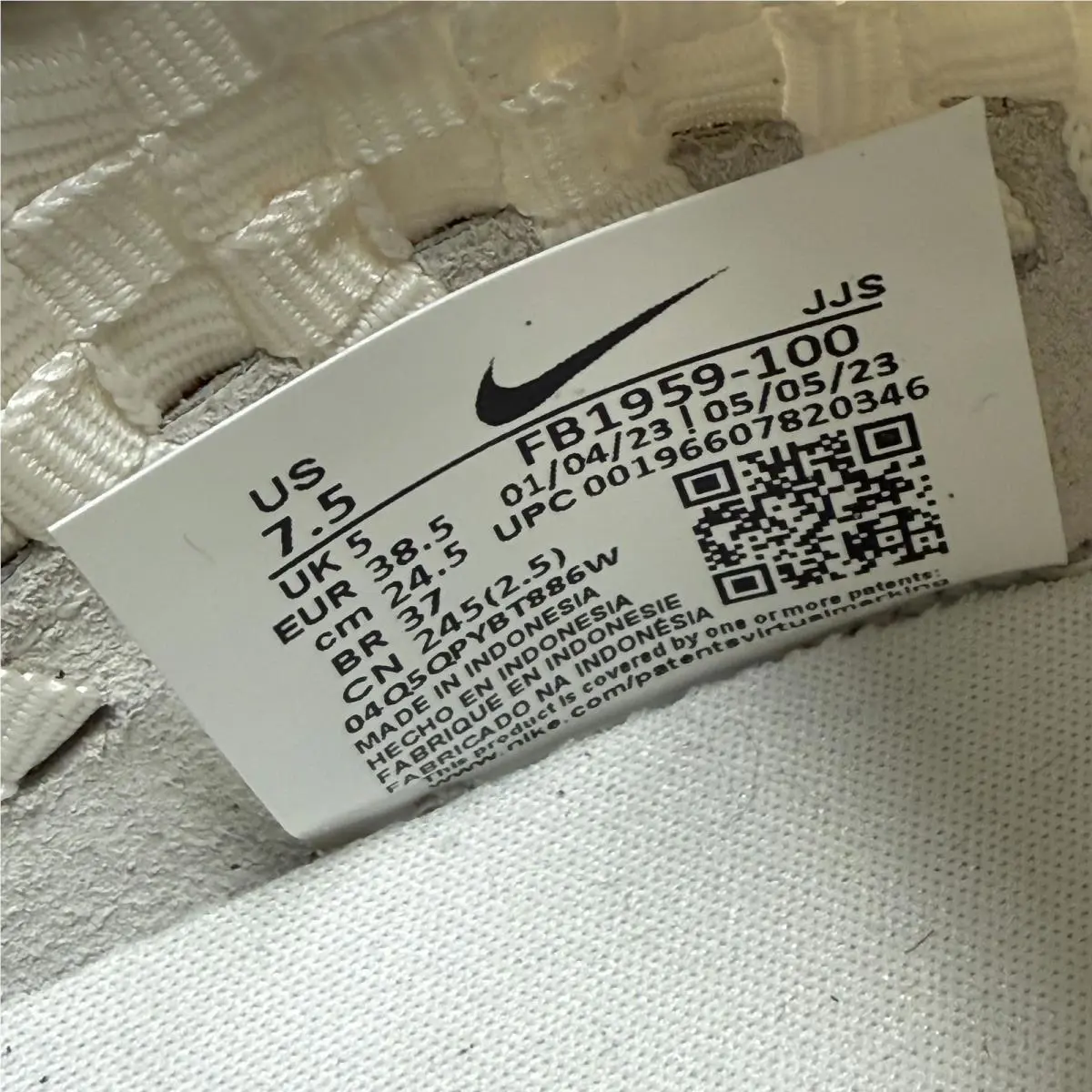 Nike shoes - Air Footscape Woven Cow Print - FB1959-100 - White 3