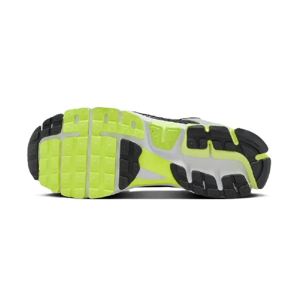 Nike shoes - FB9149 701 - FB9149 701 - Volt/Black-White-Mtlc Platinum 3